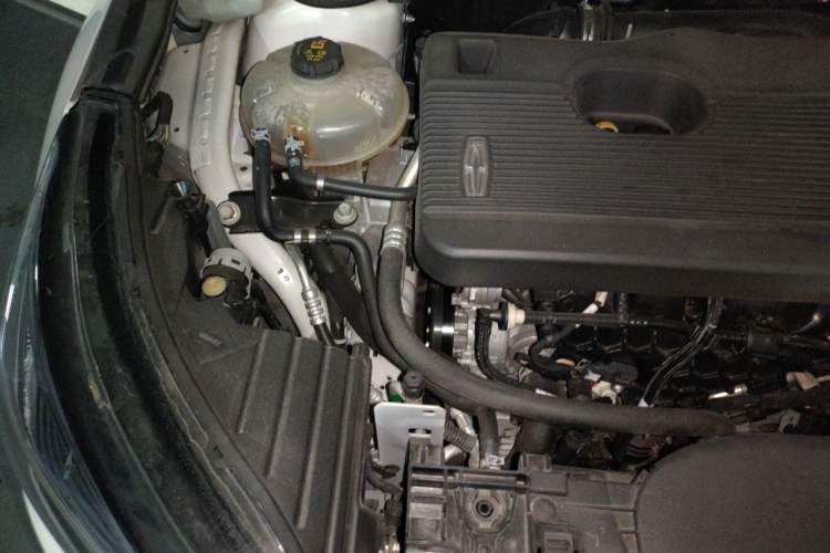 Used Lincoln Corsair 2021 2.0T Two-Wheel Drive Zunyue Edition Engine Bay Right