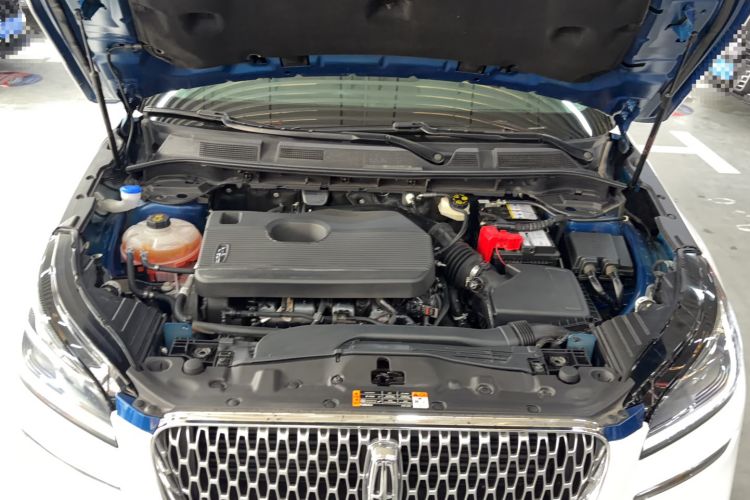 Used Lincoln Corsair 2021 2.0T Two-Wheel Drive Deluxe Edition Engine Bay