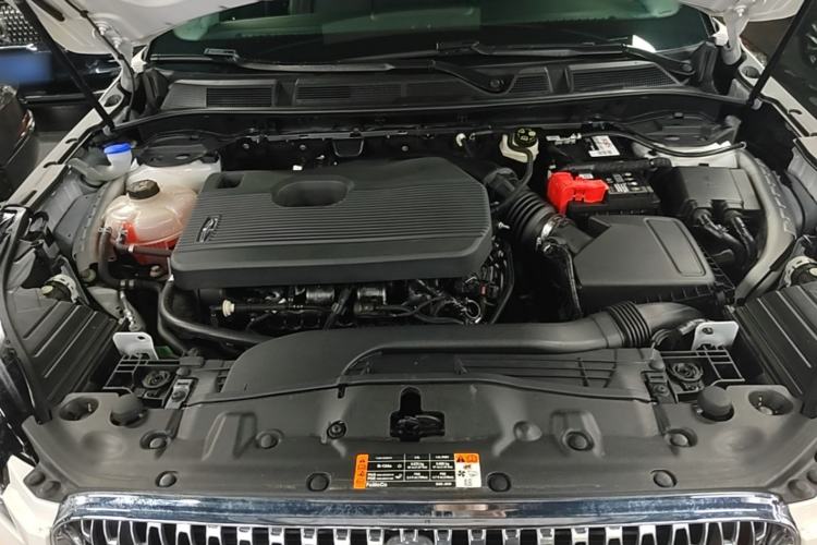 Used Lincoln Corsair 2021 2.0T Two-Wheel Drive Deluxe Edition Engine Bay