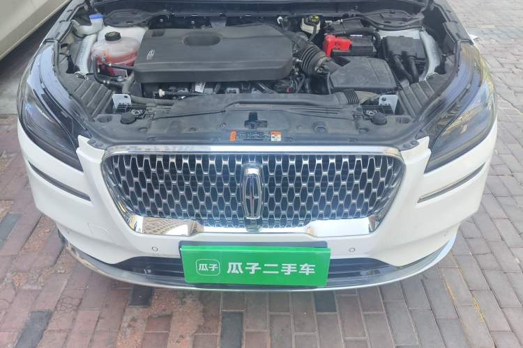 Used Lincoln Corsair 2021 2.0T Two-Wheel-Drive Luxury Edition Engine Bay