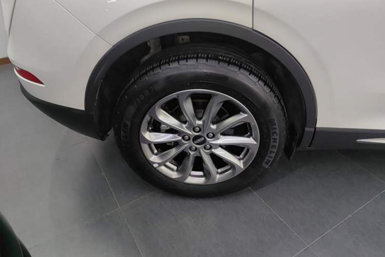 Used Lincoln Corsair 2021 2.0T Two-Wheel Drive Deluxe Edition Exterior 2