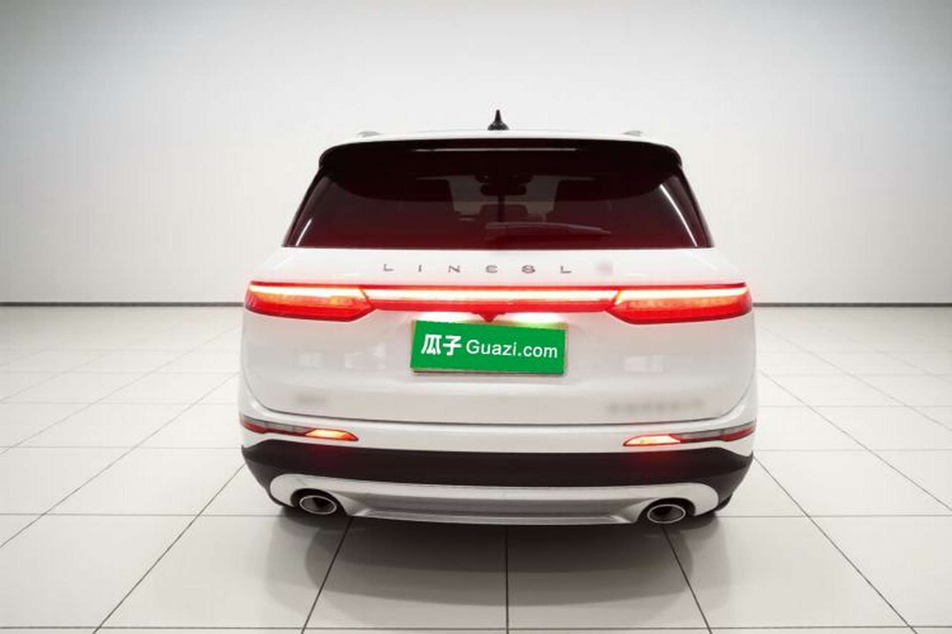 Used Lincoln Corsair 2021 2.0T Two-Wheel-Drive Luxury Edition Exterior 4