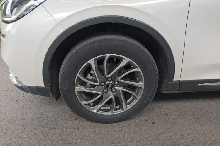 Used Lincoln Corsair 2021 2.0T Two-Wheel-Drive Luxury Edition Exterior 4