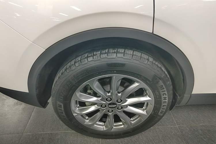 Used Lincoln Corsair 2021 2.0T Two-Wheel Drive Deluxe Edition Exterior 5