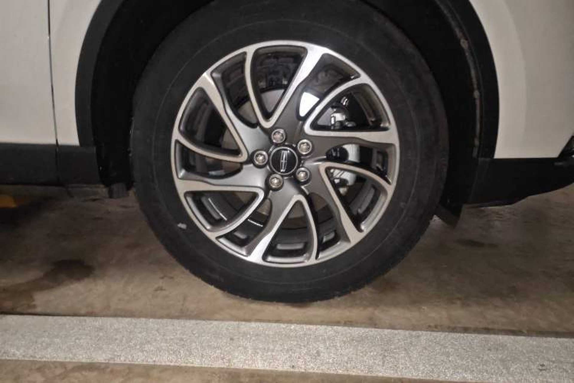 Used Lincoln Corsair 2021 2.0T Two-Wheel-Drive Luxury Edition Exterior 6