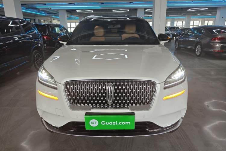 Used Lincoln Corsair 2021 2.0T Two-Wheel-Drive Luxury Edition Front