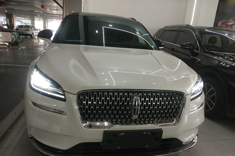 Used Lincoln Corsair 2021 2.0T Two-Wheel Drive Deluxe Edition Front