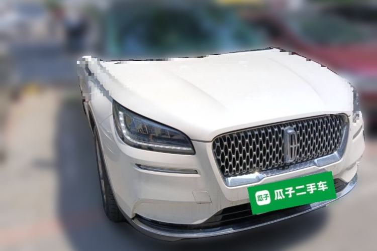 Used Lincoln Corsair 2021 2.0T Two-Wheel Drive Deluxe Edition Front Right 45 Deg