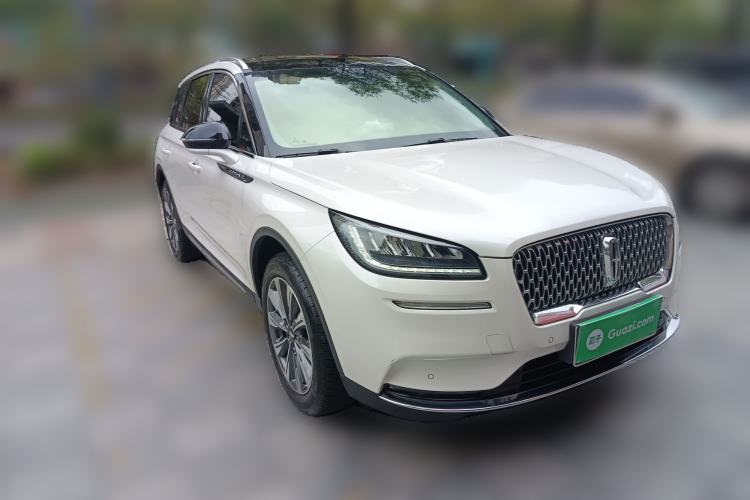 Used Lincoln Corsair 2021 2.0T Two-Wheel-Drive Luxury Edition Front Right 45 Deg