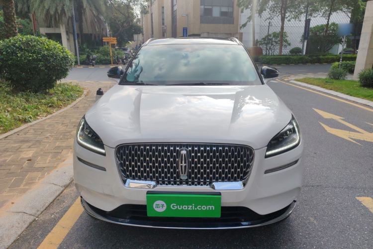 Used Lincoln Corsair 2021 2.0T Two-Wheel Drive Deluxe Edition Front