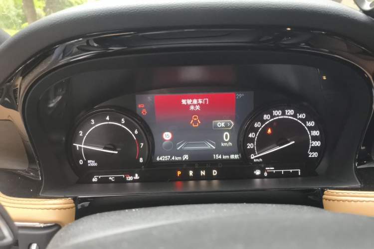 Used Lincoln Corsair 2021 2.0T Two-Wheel-Drive Luxury Edition Instrument Cluster