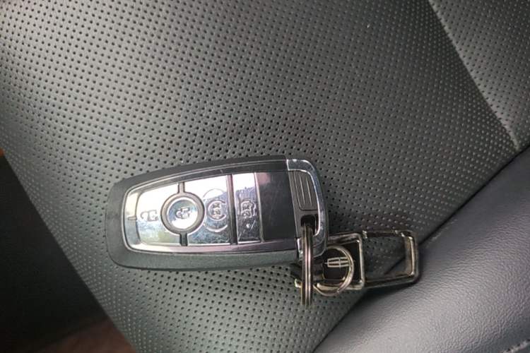 Used Lincoln Corsair 2021 2.0T Two-Wheel-Drive Luxury Edition Interior 1