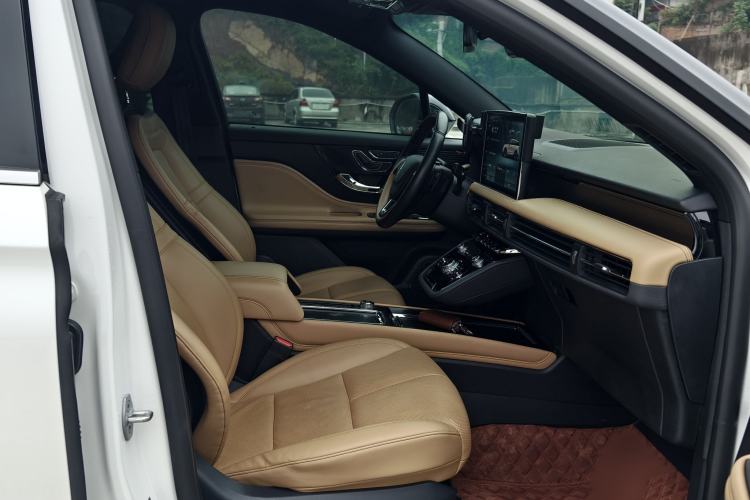 Used Lincoln Corsair 2021 2.0T Four-Wheel Drive Luxury Edition Interior 6