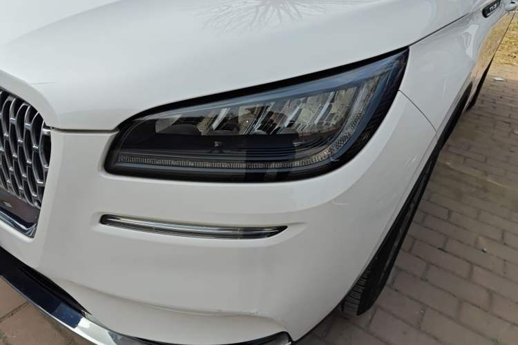 Used Lincoln Corsair 2021 2.0T Two-Wheel Drive Deluxe Edition Left Front Headlight