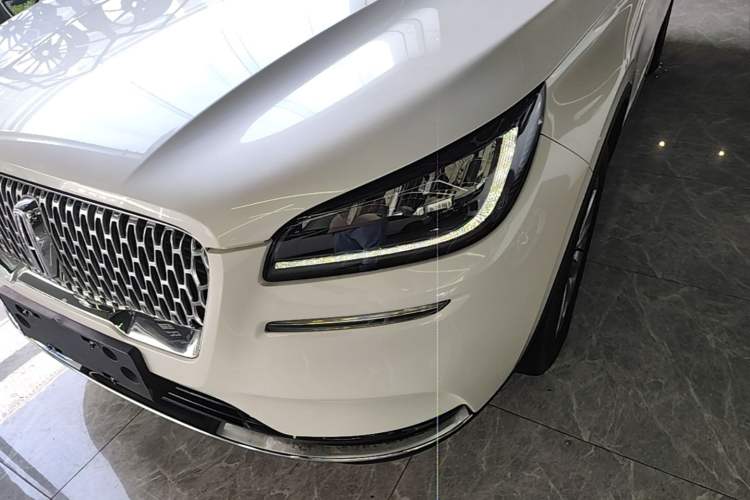 Used Lincoln Corsair 2021 2.0T Two-Wheel Drive Deluxe Edition Left Front Headlight