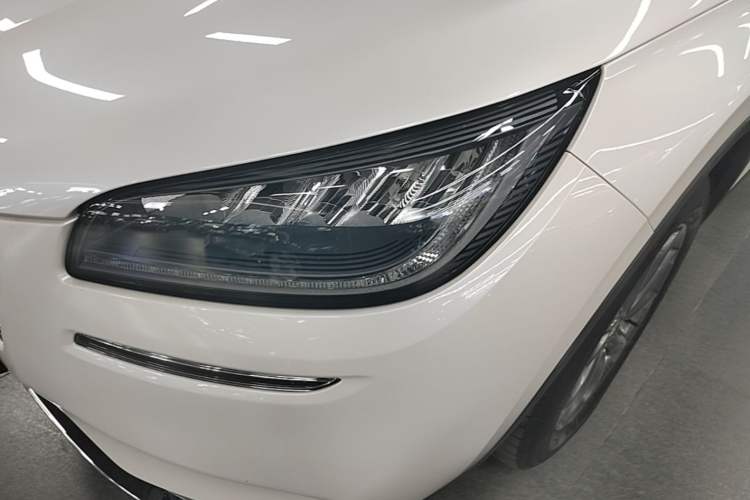 Used Lincoln Corsair 2021 2.0T Two-Wheel Drive Deluxe Edition Left Front Headlight