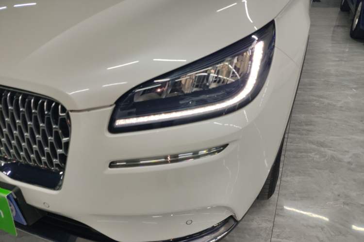 Used Lincoln Corsair 2021 2.0T Two-Wheel-Drive Luxury Edition Left Front Headlight