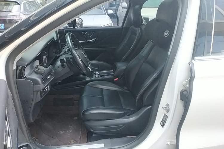 Used Lincoln Corsair 2021 2.0T Two-Wheel Drive Deluxe Edition Left Front Seat
