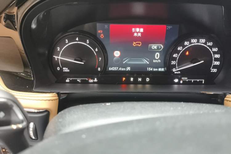 Used Lincoln Corsair 2021 2.0T Two-Wheel-Drive Luxury Edition Odometer Close Up