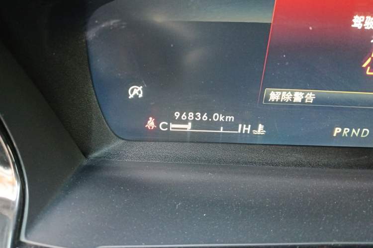 Used Lincoln Corsair 2021 2.0T Two-Wheel-Drive Luxury Edition Odometer Close Up