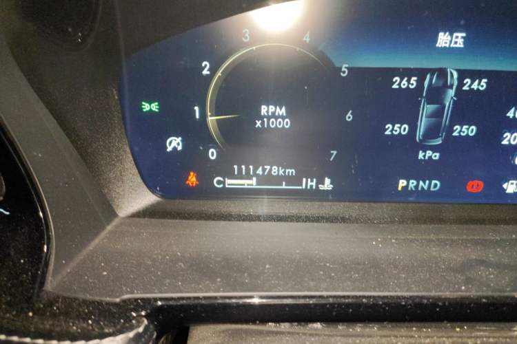 Used Lincoln Corsair 2021 2.0T Two-Wheel Drive Zunyue Edition Odometer Close Up