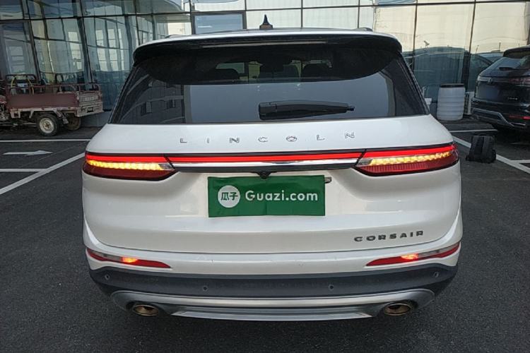 Used Lincoln Corsair 2021 2.0T Two-Wheel Drive Deluxe Edition Rear