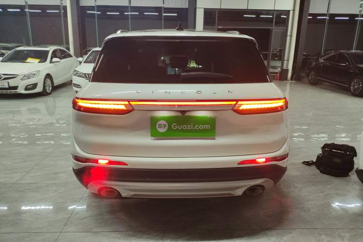 Used Lincoln Corsair 2021 2.0T Two-Wheel-Drive Luxury Edition Rear