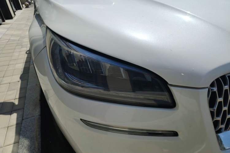 Used Lincoln Corsair 2021 2.0T Two-Wheel Drive Deluxe Edition Right Front Headlight
