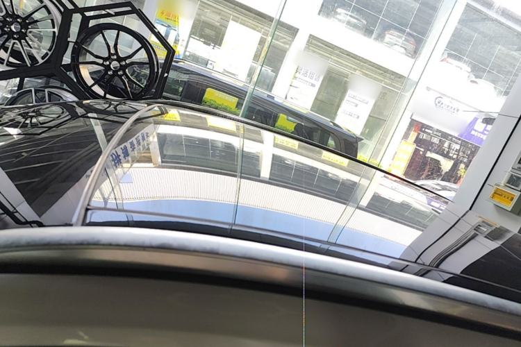 Used Lincoln Corsair 2021 2.0T Two-Wheel Drive Deluxe Edition Roof