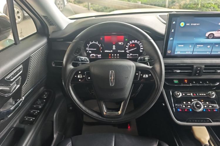 Used Lincoln Corsair 2021 2.0T Two-Wheel Drive Deluxe Edition Steering Wheel