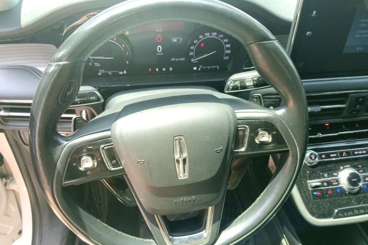 Used Lincoln Corsair 2021 2.0T Two-Wheel Drive Deluxe Edition Steering Wheel