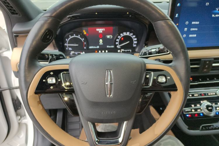 Used Lincoln Corsair 2021 2.0T Four-Wheel Drive Luxury Edition Steering Wheel