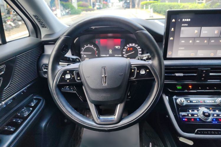 Used Lincoln Corsair 2021 2.0T Two-Wheel Drive Deluxe Edition Steering Wheel