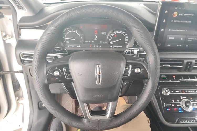Used Lincoln Corsair 2021 2.0T Two-Wheel Drive Deluxe Edition Steering Wheel