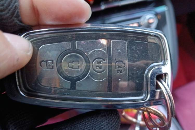 Used Lincoln Corsair 2021 2.0T Two-Wheel-Drive Luxury Edition Vehicle Key