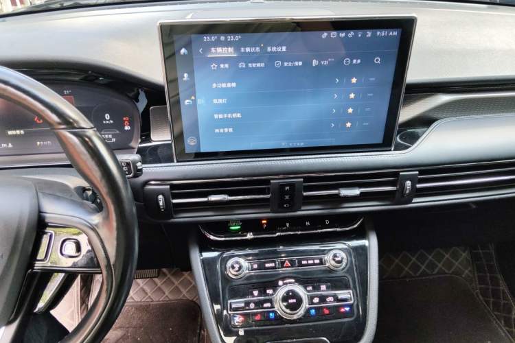 Used Lincoln Corsair 2022 2.0T Two-Wheel Drive Luxury Edition Audio And AC Panel