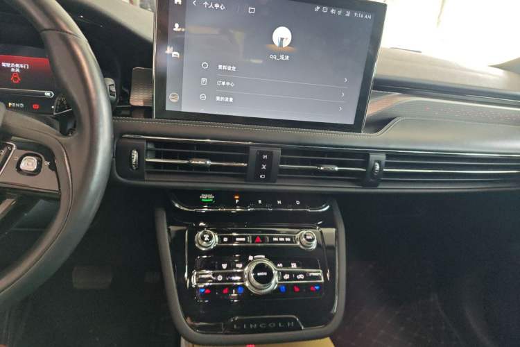 Used Lincoln Corsair 2022 2.0T Two-Wheel Drive Deluxe Edition Audio And AC Panel
