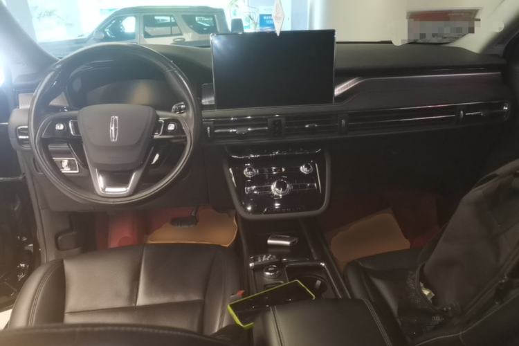 Used Lincoln Corsair 2022 Revised Version 2.0T Two-Wheel Drive Premium Edition Center Console