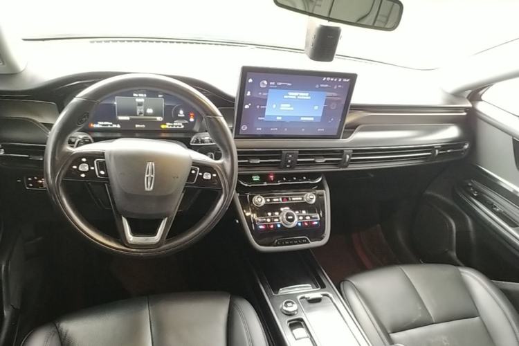 Used Lincoln Corsair 2022 2.0T Two-Wheel Drive Luxury Edition Center Console