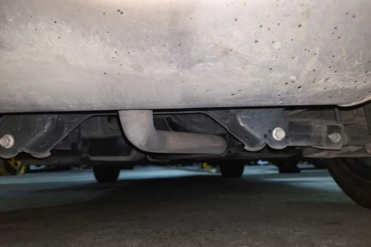 Used Lincoln Corsair 2022 2.0T Two-Wheel Drive Deluxe Edition Chassis Rear