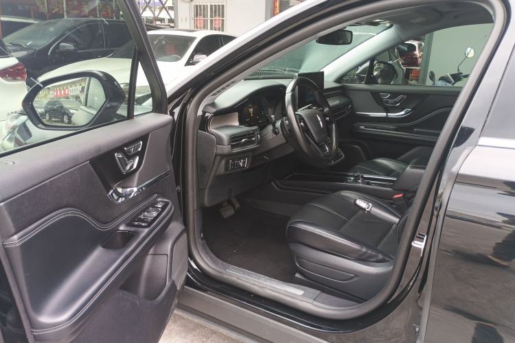 Used Lincoln Corsair 2022 2.0T Two-Wheel Drive Luxury Edition Driver Seat
