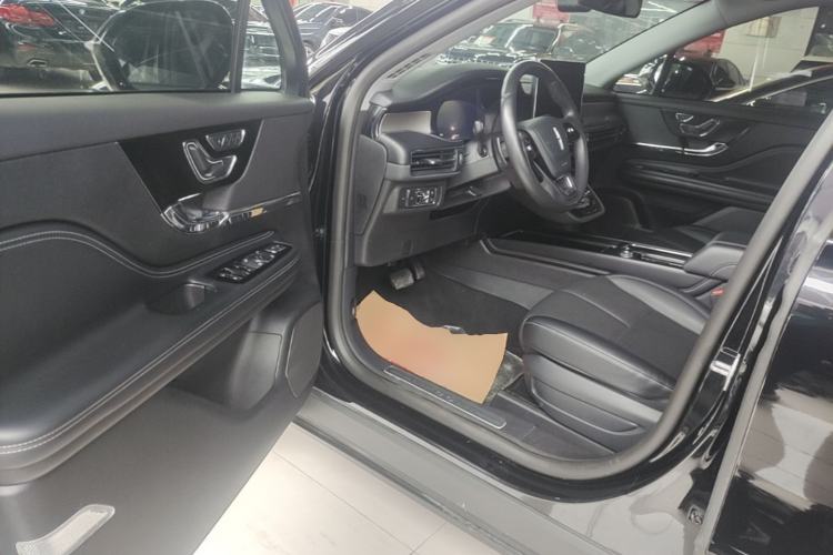 Used Lincoln Corsair 2022 2.0T Two-Wheel Drive Deluxe Edition Driver Seat