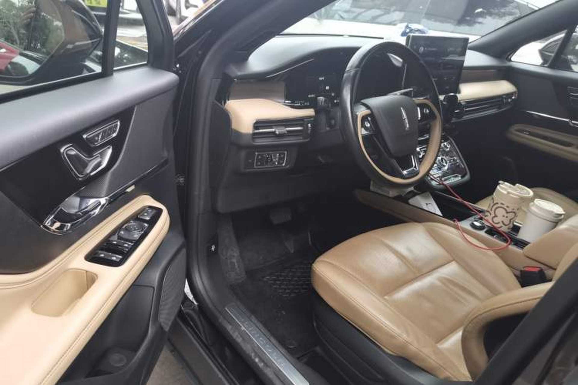 Used Lincoln Corsair 2022 2.0T Two-Wheel Drive Luxury Edition Driver Seat
