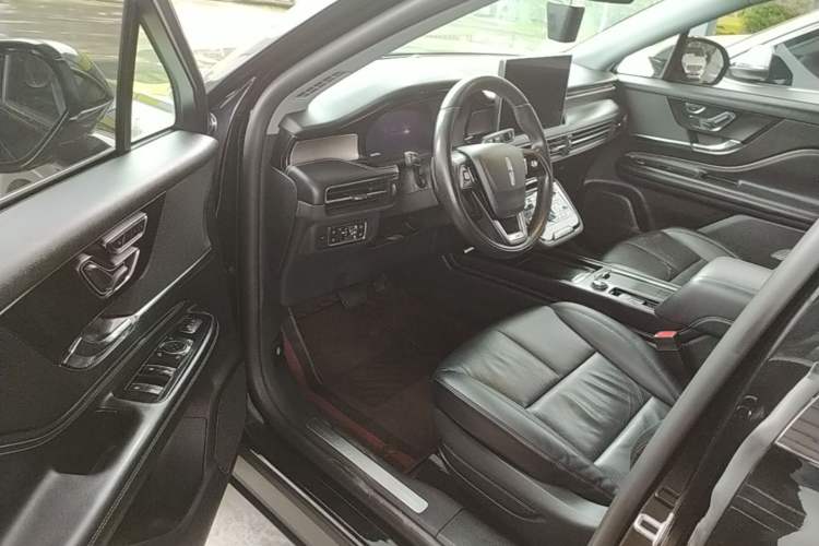 Used Lincoln Corsair 2022 2.0T Two-Wheel Drive Luxury Edition Driver Seat