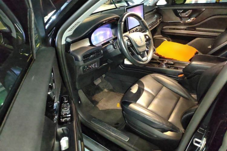 Used Lincoln Corsair 2022 Revised Version 2.0T Two-Wheel Drive Premium Edition Driver Seat
