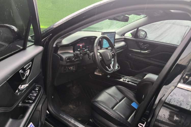 Used Lincoln Corsair 2022 2.0T Two-Wheel Drive Luxury Edition Driver Seat