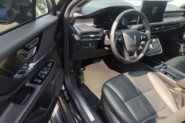 Used Lincoln Corsair 2022 2.0T Two-Wheel Drive Luxury Edition Driver Seat