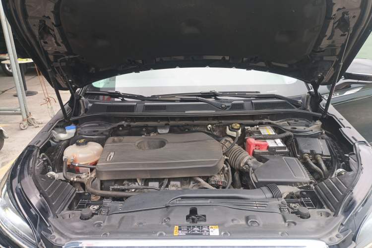 Used Lincoln Corsair 2022 2.0T Two-Wheel Drive Luxury Edition Engine Bay