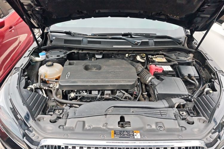 Used Lincoln Corsair 2022 2.0T Two-Wheel Drive Luxury Edition Engine Bay