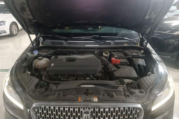 Used Lincoln Corsair 2022 2.0T Two-Wheel Drive Luxury Edition Engine Bay